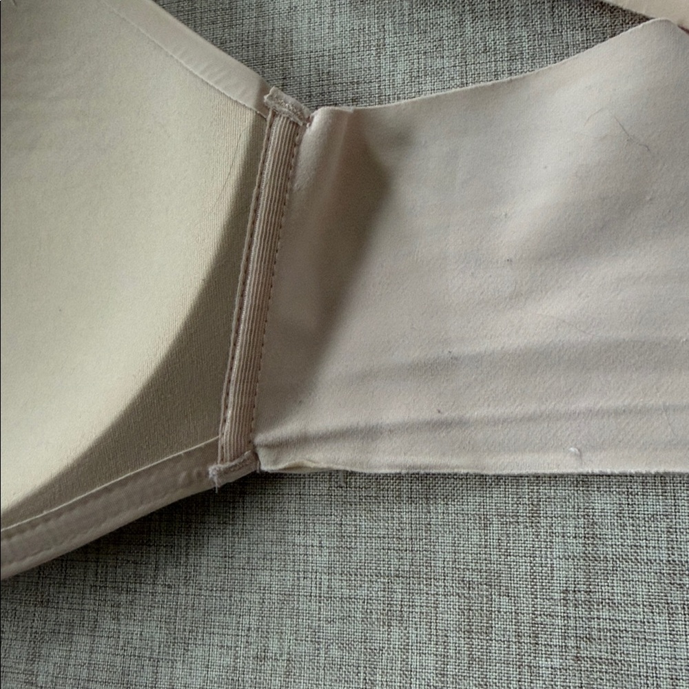 Soma Vanishing 360 Wireless Bra nude t shirt size 40B‎ - Picture 6 of 8